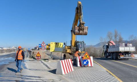 Vijojne punimet per uren e re te Tapizes- ARRSH: Ja kur perfundon